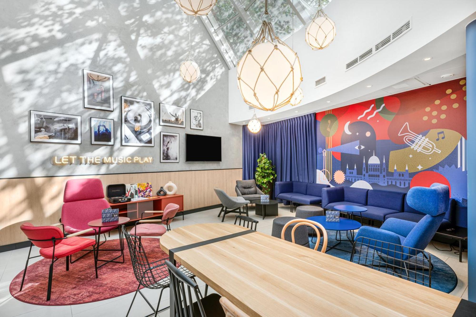 Ibis Centrum Szálloda 3*